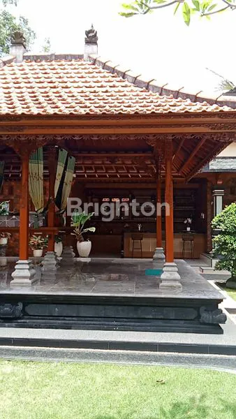 image RUMAH 2 LANTAI STYLE BALI FULL FURNISHED WERDHI BUANA MENGWI  (2)