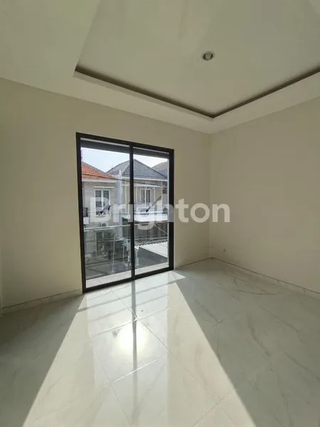image RUMAH MINIMALIS MULYOSARI LT 82.5M DEKAT KAMPUS ITS DAN PAKUWON CITY MALL (6)