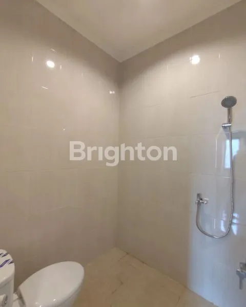 image RUMAH BARU CLUSTER RENI PAMULANG BARU STOCK READY (4)