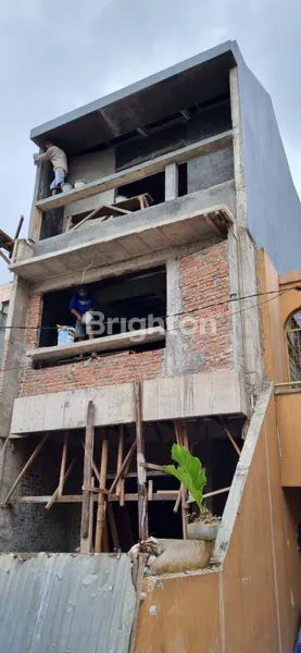 image RUMAH BARU JALAN MANGGA DURI KEPA JAKARTA BARAT (2)