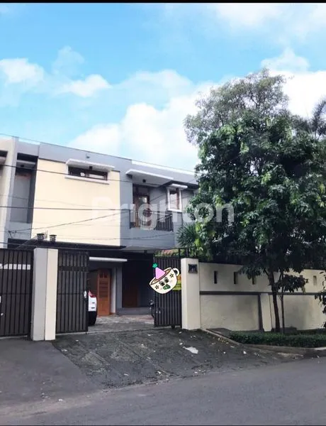 image RUMAH MEWAH KEMANG (7)