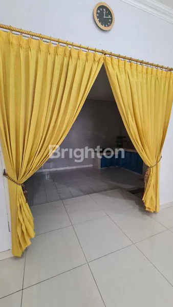 image RUMAH SIAP HUNI DALAM CLUSTER KOTA WISATA (4)