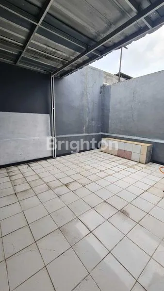 image RUMAH SIAP HUNI DALAM CLUSTER KOTA WISATA (7)