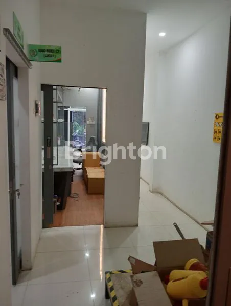 image TROPODO RUKO 3 LANTAI EKS KANTOR FULL FURNISH,ADA LIFT BARANG MURAH LOKASI STRATREGIS (7)