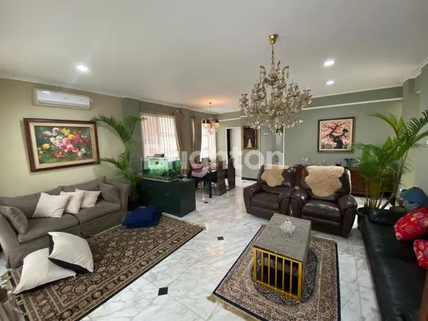 image RUMAH RAPI CANTIK NYAMAN SIAP HUNI DI BINTARO SEKTOR 5 (3)