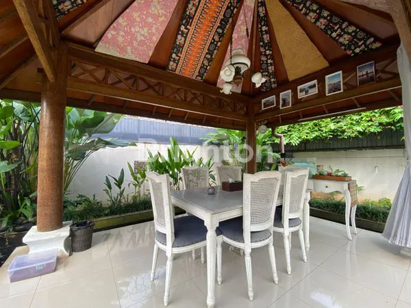 image RUMAH RAPI CANTIK NYAMAN SIAP HUNI DI BINTARO SEKTOR 5 (4)