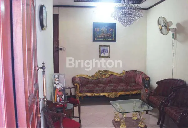 image DIJUAL RUMAH 2 LANTAI (3)
