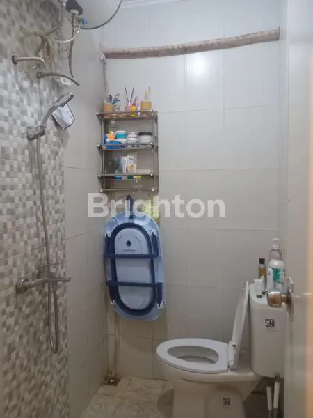 image DIJUAL RUMAH 2 LANTAI (7)