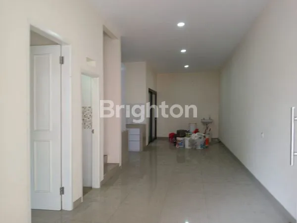 image RUMAH BARU SIAP HUNI TAMAN RATU DURI KEPA JAKARTA BARAT (2)