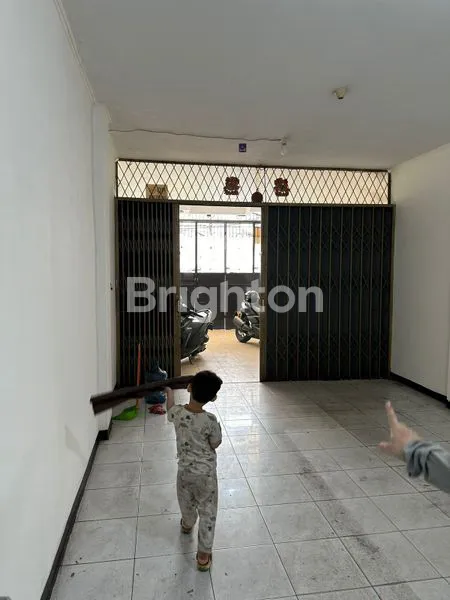 image RUKO JELAMBAR UTAMA, JAKARTA BARAT (1)