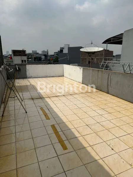 image RUKO JELAMBAR UTAMA, JAKARTA BARAT (8)