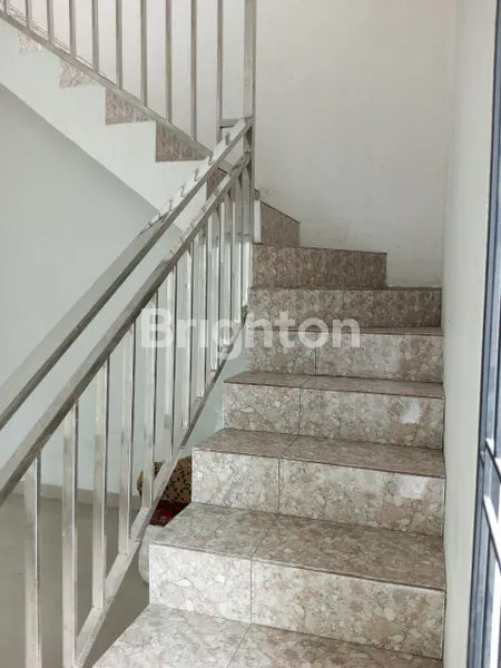 image RUMAH BARU SIAP HUNI MODEL TOWNHOUSE DEKAT UNSRI (3)