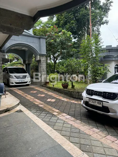 image RUMAH MEWAH NYAMAN ASRI GAYA KLASIK DI BARANANGSIANG BOGOR. (2)