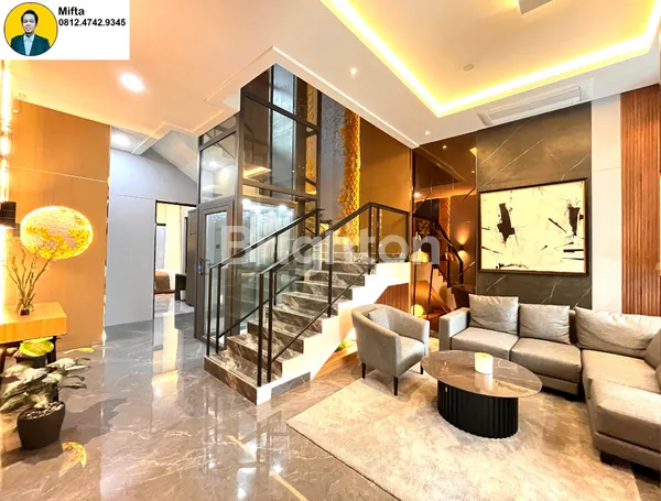 image METLAND MENTENG WHITE ROSE GOLDEN ROD PREMIUM RESIDENCE JAKARTA LUXURY HOUSE (6)