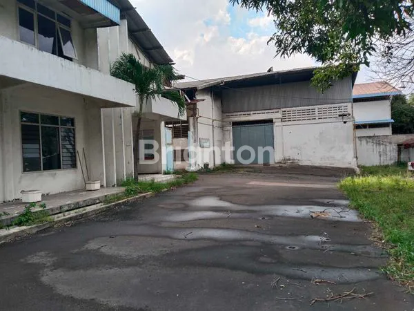 EX PABRIK PELEG DAN SANDAL KARET PANDAAN PASURUAN 1,1 HEKTAR