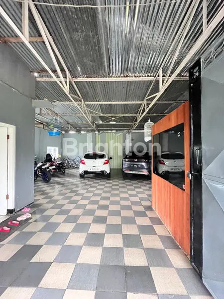 image RUMAH 2 LT ASRI, LUAS, TERAWAT DI PUSAT KOTA BATU (7)