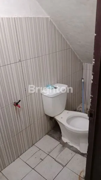 image RUKO TIGA LANTAI DI MANGGAR (4)