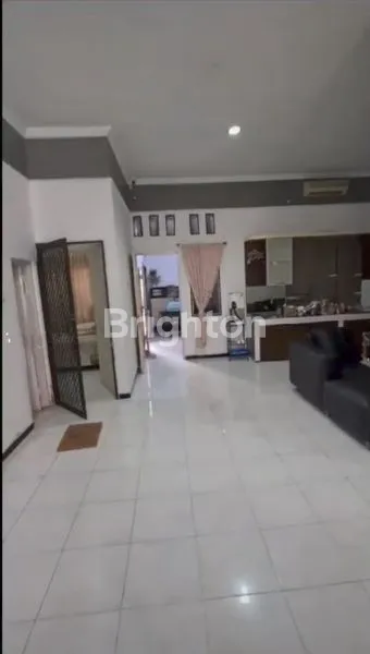 image DI JUAL  RUMAH CANTIK 4 KAMAR DI  DAERAH GAJAH SEMARANG (3)