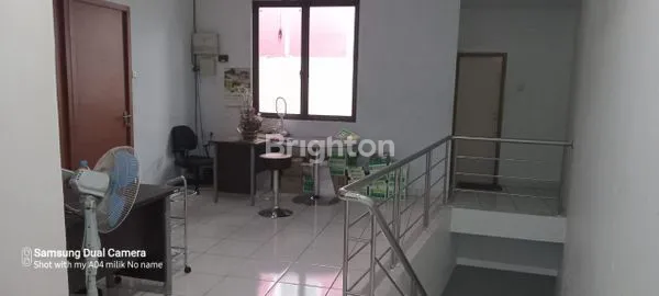 image RUKO 3 LANTAI DI PUSAT BISNIS (5)