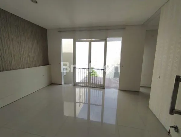 image RUMAH SIAP HUNI (4)