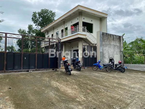 RUANG USAHA MENGUNTUNGKAN, TEMPAT LUAS, LOKASI STRATEGIS SELANGKAH JALAN KARANGMOJO SEMIN