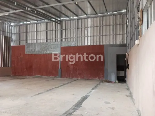 image GUDANG AKSES JALAN RAYA (3)