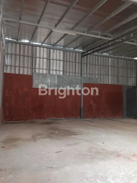 image GUDANG AKSES JALAN RAYA (2)