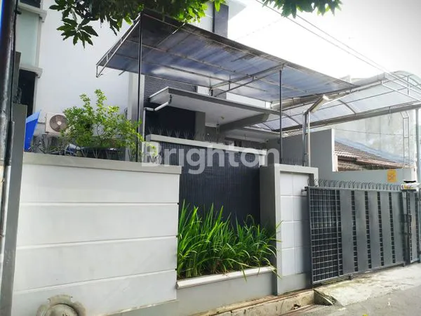 image DI JUAL  RUMAH CANTIK 4 KAMAR DI  DAERAH GAJAH SEMARANG (1)