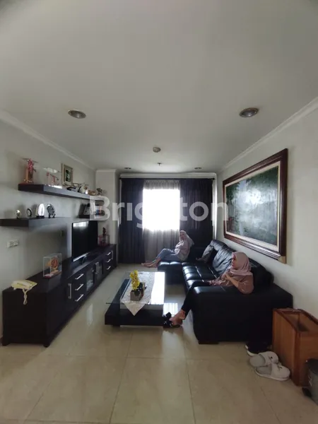 image LUXURIOUS  PERMATA SENAYAN APARTMENT, PILIHAN SEMPURNA BAGI GAYA HIDUP EKSKLUSIF, MOBILITAS TINGGI DAN KENYAMANAN MAKSIMAL (1)