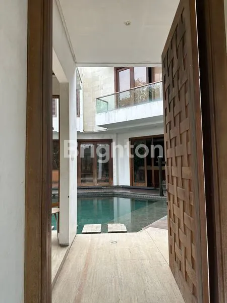 image RUMAH MODERN KAWASAN ELIT PONDOK INDAH (3)