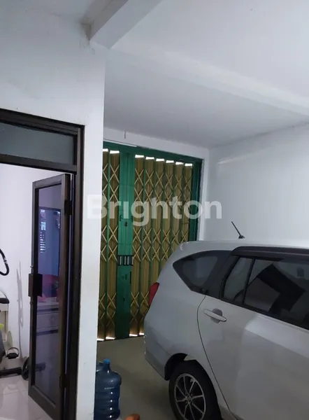 image RUMAH TYPE HOOK DI NGAGEL SURABAYA (4)