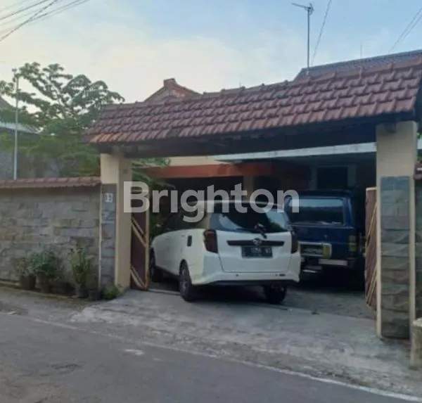 image RUMAH ASRI DI GILINGAN SOLO (2)