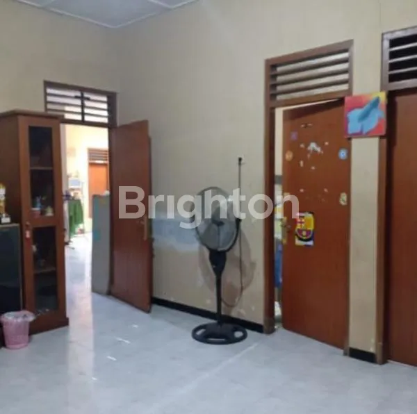 image RUMAH ASRI DI GILINGAN SOLO (4)