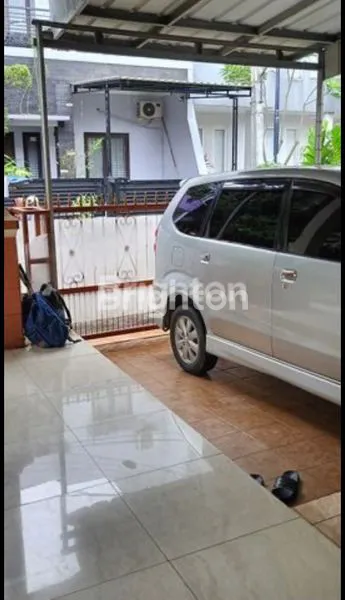 image HUNIAN ASRI DAN NYAMAN POSISI HOEK DI CIMANGGIS (6)