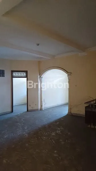 image RUMAH 3 LANTAI SUNTER STRATEGIS (3)