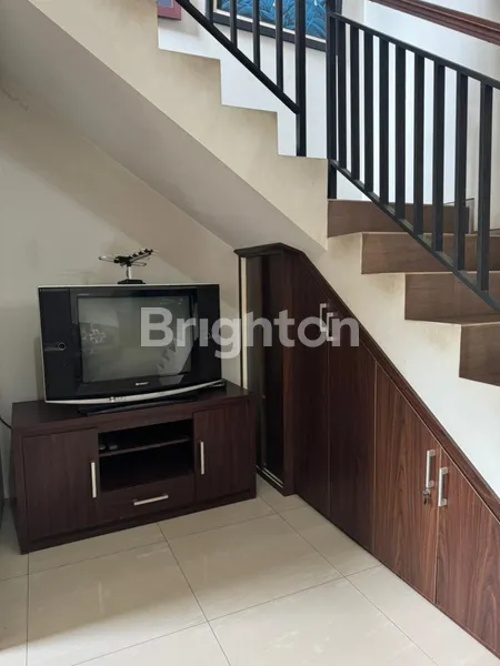 image RUMAH TERAWAT DALAM KOMPLEK CIPULIR KEBAYORAN LAMA JAKARTA SELATAN  (3)