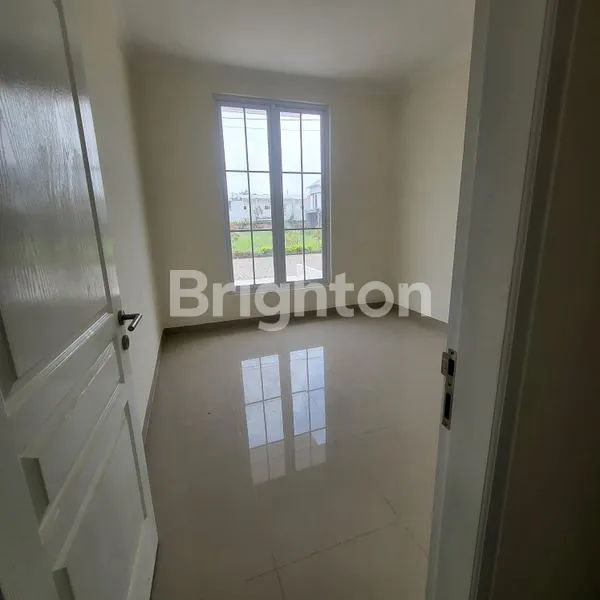 image RUMAH BARU 2 LANTAI  (3)