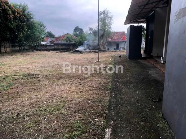 image BSD KAVLING + BANGUNAN DI JL BUARAN TIMUR (2)