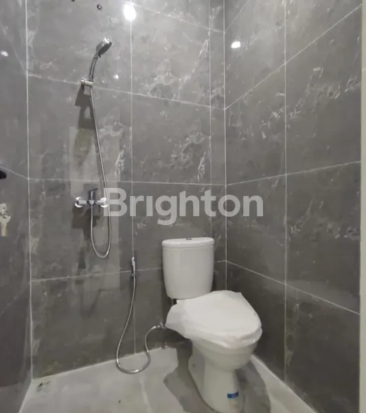 image RUMAH BARU ADA 2 UNIT DI RUNGKUT ASRI DEKAT RAYA MERR, AIRPORT JUANDA (3)