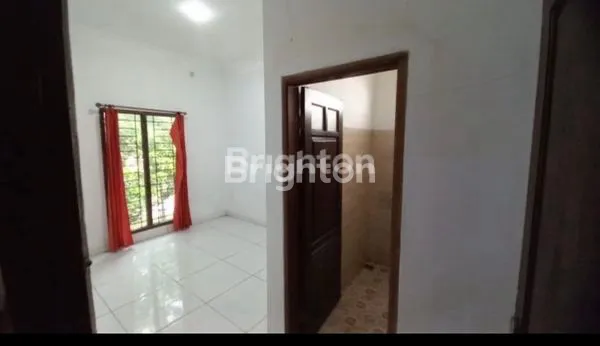 image RUMAH STRATEGIS DIBAWAH HARGA PASAR DI HARJAMUKTI (4)