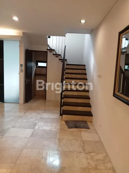 image RUMAH CANTIK SIAP HUNI DI RADIO DALAM JAKARTA SELATAN (2)