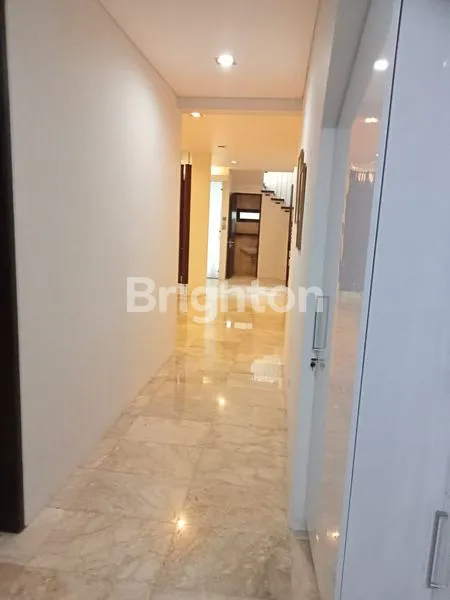 image RUMAH CANTIK SIAP HUNI DI RADIO DALAM JAKARTA SELATAN (4)