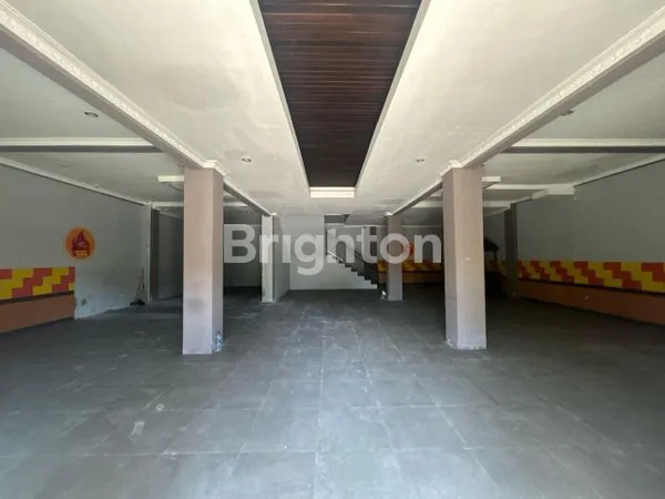 image RUKO 3 LANTAI STRATEGIS DI JL. BY PASS NGURAH RAI KUTA SEBELAH MBG/MALL BALI GALLERIA  (3)
