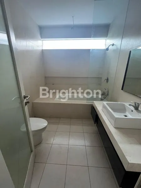 image *RUMAH MINIMALIS MODERN CITRALAND DIAMOND HILL SIAP HUNI* (8)