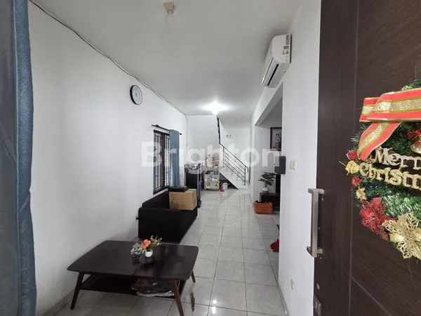 RUMAH PALMASERA RESIDENCE 2 LANTAI HOOK KAPUK JAKARTA BARAT