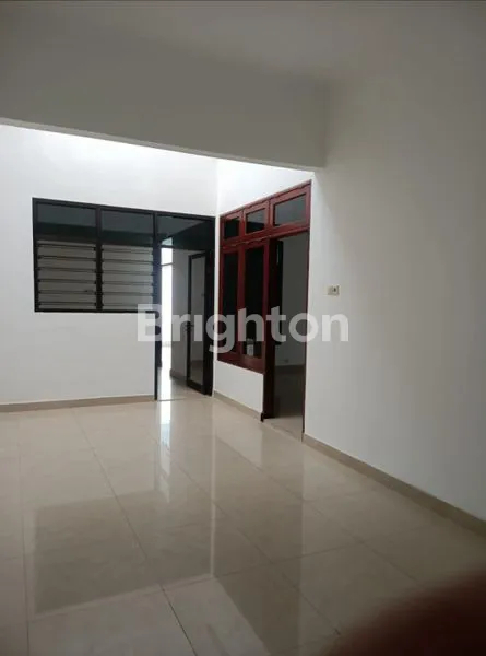 image RUMAH 1 LANTAI SIAP HUNI DI PONDOK NIRWANA PANJANG JIWO RUNGKUT SURABAYA TIMUR  (5)