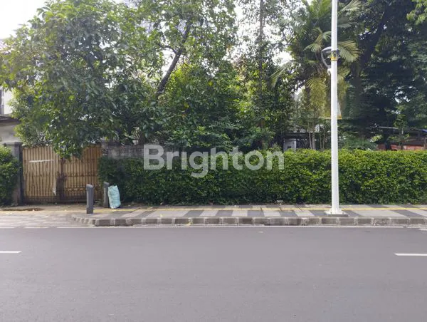 image RUMAH TUA HOOK  HITUNG TANAH DILOKASI PREMIUM MENTENG JAKARTA PUSAT (4)