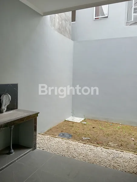 image RUMAH VILLA (3)