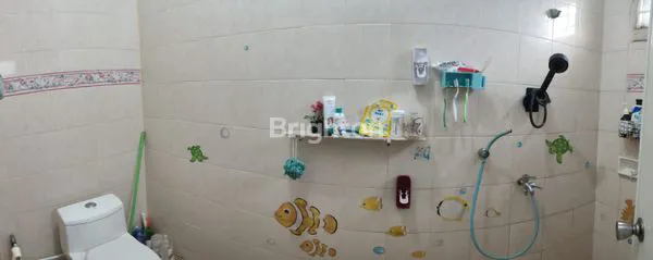 image RUMAH NYAMAN LINGKUNGAN ASRI DI GRAHA RAYA (8)