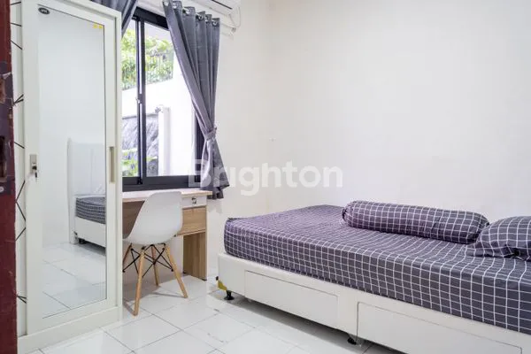 image RUMAH DI MAMPANG LOKASI STRATEGIS UNTUK TEMPAT USAHA (8)